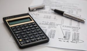 ¿Necesita un seguro de mudanza? Es como preguntar si necesita dinero extra. Es seguro, y si usa una calculadora, ¡tiene mucho sentido!