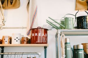 Start with the kitchen when you are packing your home in a day
