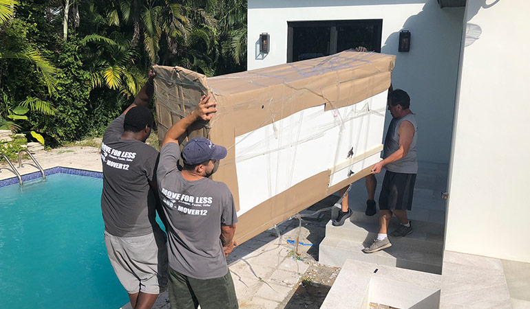Professional Miami movers at work
