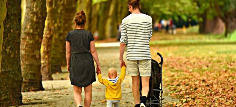 A family stroll you can enjoy after you move to Boca Raton
