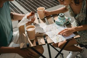 Picture of people reading a tourist map