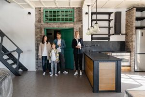 A real estate agent with the first time homebuyers in Florida
