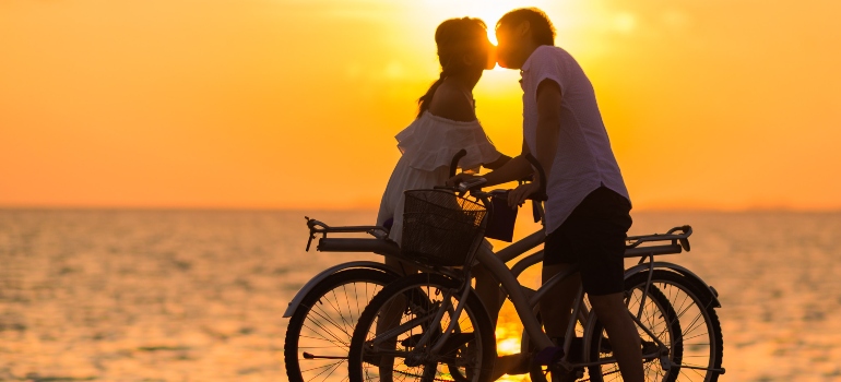 couple on the beach in one of the top places for newlyweds in Florida
