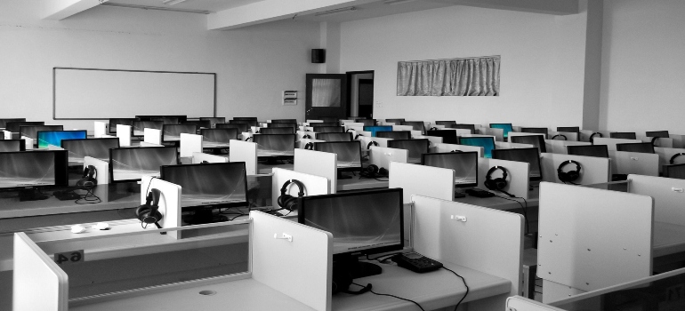 Moving your office to Plantation FL