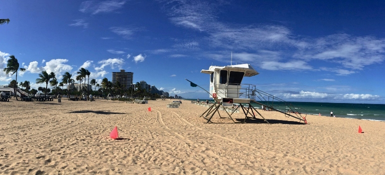 a beach in Fort Lauderdale