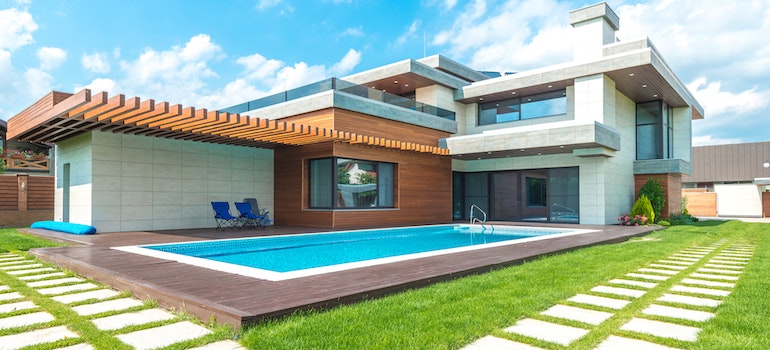 Checking out a home and thinking about is relocation to Florida suburbs right for you