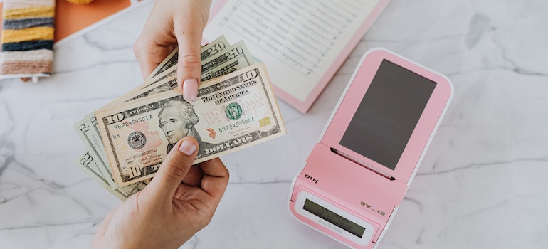 paying with cash
