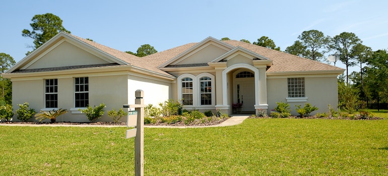 buying a home in Davie