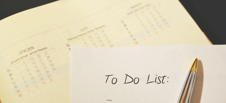 checklist for moving from apartment to house in Miami
