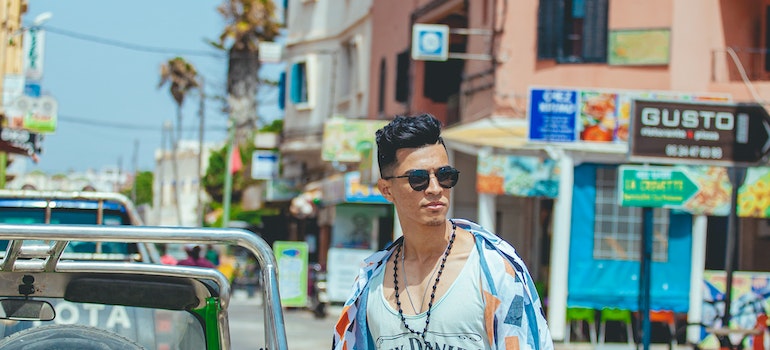 man thinks about living cheap in Miami