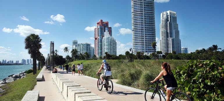 riding bicycles while choosing an apartment in Miami