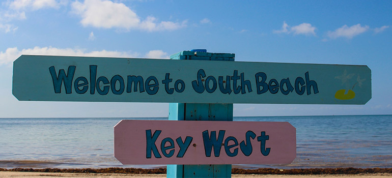 beach sign in one of the most dog-friendly cities in South Florida