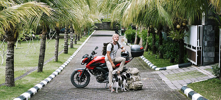 moving with your dog to Florida on a motorbike