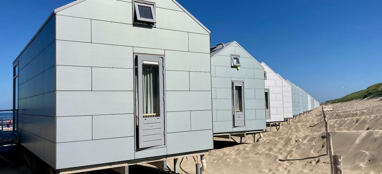 exploring houses before moving into a mobile home in Miami