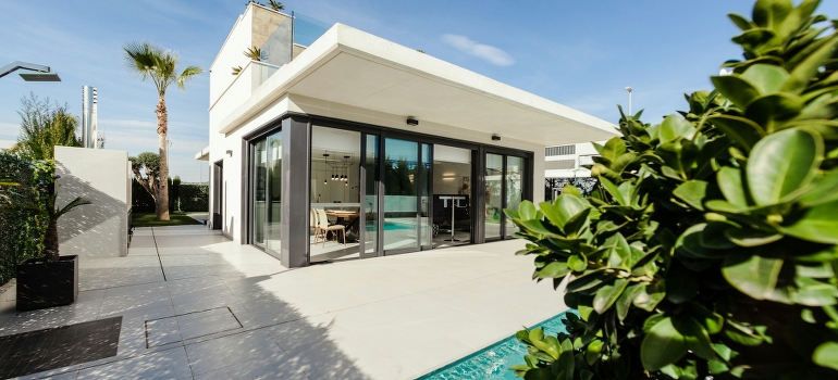 securing your Miami house from outside