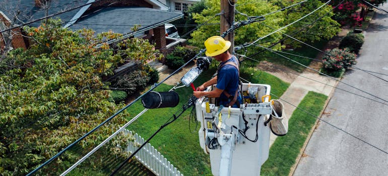 connecting and changing utilities when moving