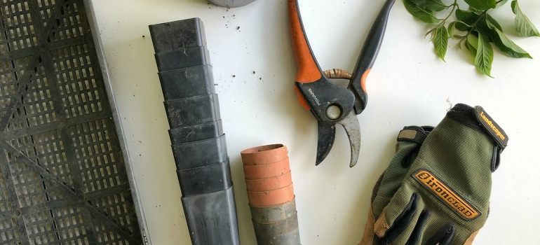 landscaping tools
