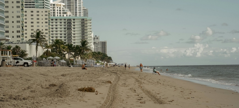 beach in Hallandale Beach