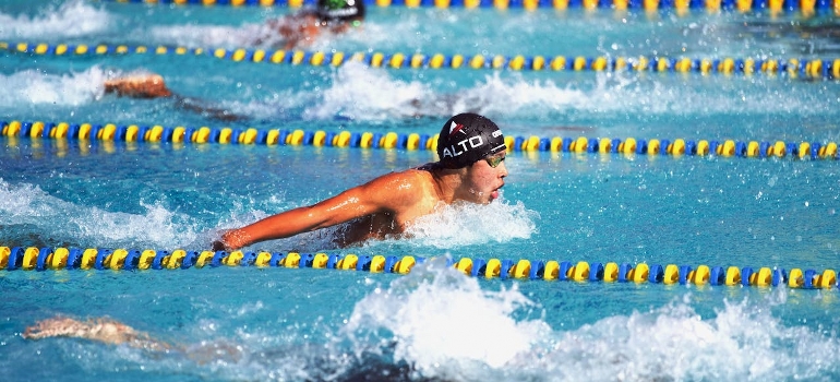 swimming competition